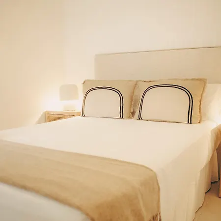 Gaia House - Exclusive & Free Parking Holiday home *