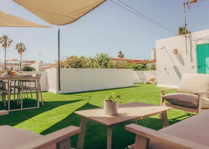 Gaia House - Exclusive & Free Parking بيت للعطل *